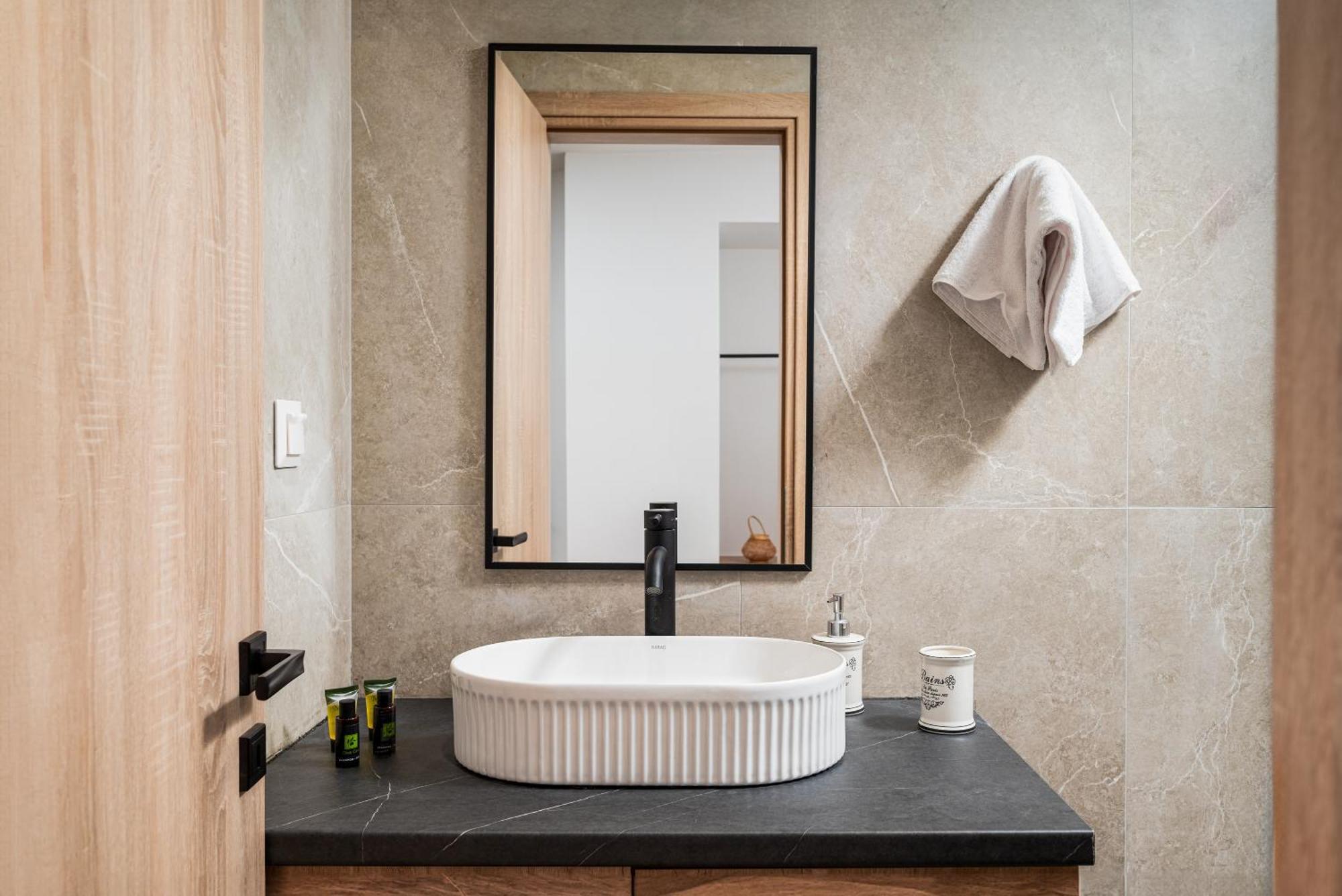Makas Suites خيرسونِسوس المظهر الخارجي الصورة